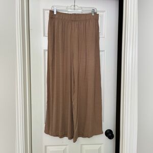 H&M women’s pants. Size M